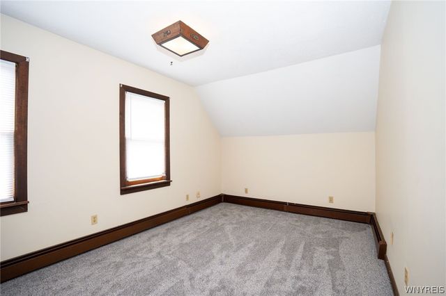 30 Modern Avenue, Lackawanna, NY 14218