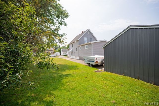 30 Modern Avenue, Lackawanna, NY 14218