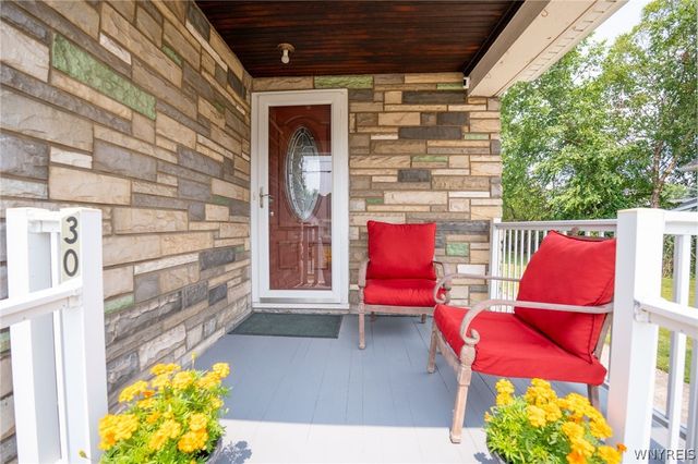 30 Modern Avenue, Lackawanna, NY 14218