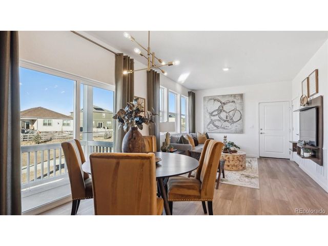 9833 Bahama St, Commerce City, CO 80022