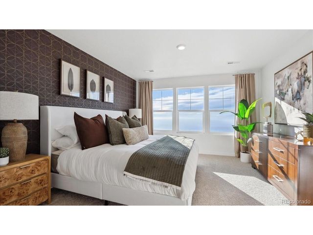 9833 Bahama St, Commerce City, CO 80022