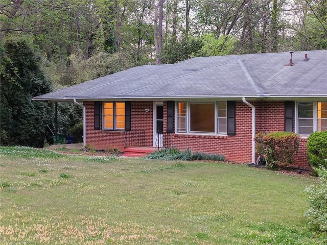 2019 Bramblewood Drive NE, Atlanta, GA 30329