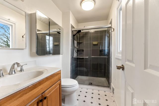 20 Phelps Avenue, New Brunswick, NJ 08901