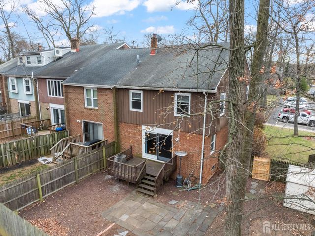 20 Phelps Avenue, New Brunswick, NJ 08901