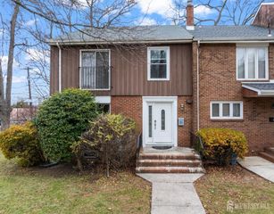 20 Phelps Avenue, New Brunswick, NJ 08901