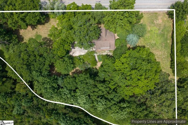 321 S Pine Street, Walhalla, SC 29691