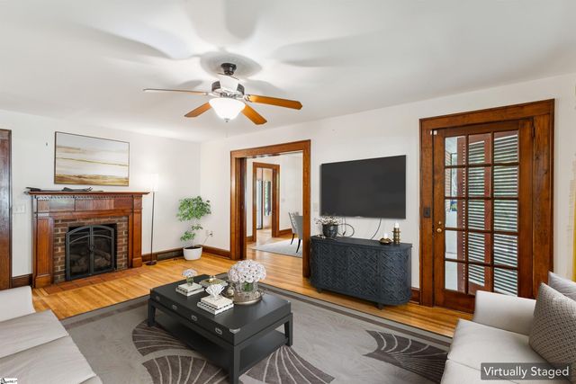 321 S Pine Street, Walhalla, SC 29691