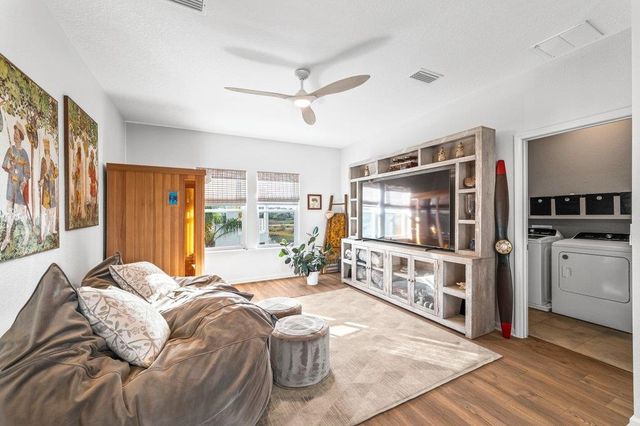 63 Guanahani Trl, St Augustine, FL 32080