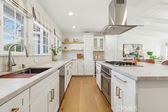 12308 La Maida Street, Valley Village, CA 91607