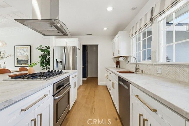 12308 La Maida Street, Valley Village, CA 91607