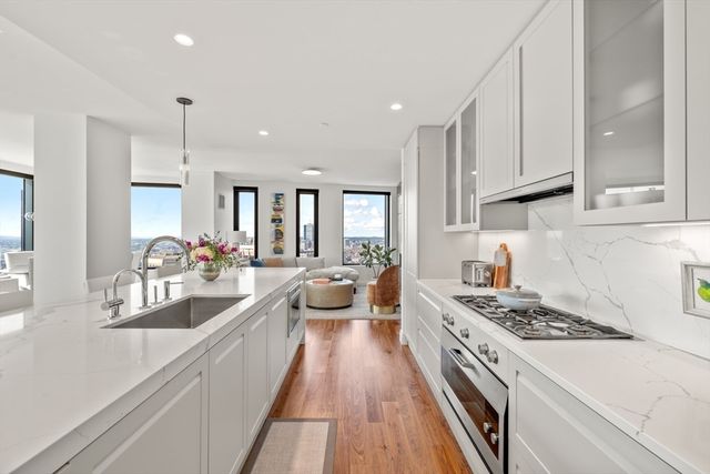 110 Sudbury Street 4002, Boston, MA 02114