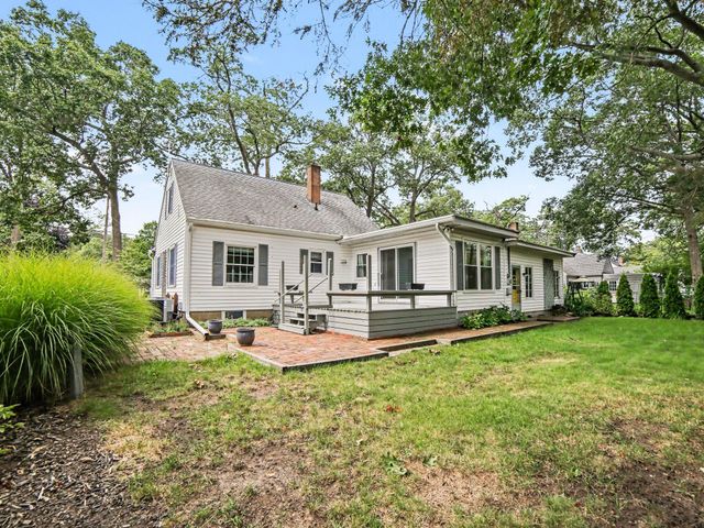 3554 Mccracken Street, Norton Shores, MI 49441