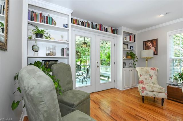 309 Guilford Road Guilford Road, Jamestown, NC 27282
