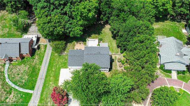 309 Guilford Road Guilford Road, Jamestown, NC 27282