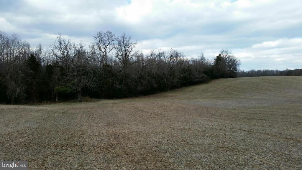 CANTERBURY LOOP, King George, VA 22485