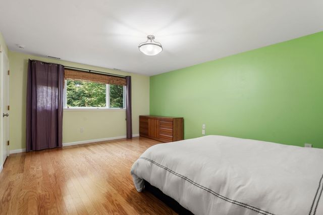 90 Aylesbury Road, Worcester, MA 01609