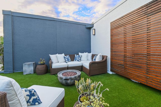 10561 SE Le Parc, Jupiter, FL 33458