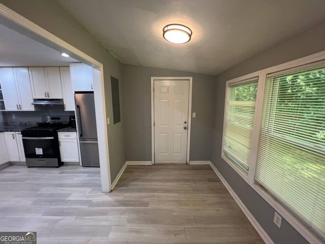 60 Harlan Road SW, Atlanta, GA 30311