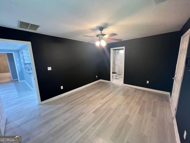 60 Harlan Road SW, Atlanta, GA 30311