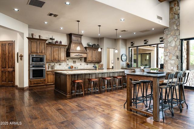 4610 E MEADOWVIEW Drive, Gilbert, AZ 85298