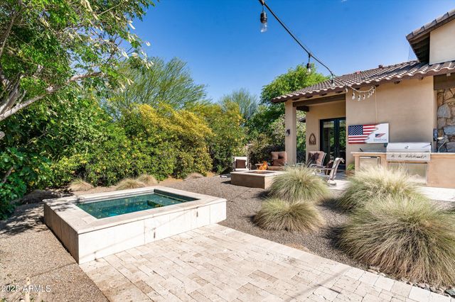 4610 E MEADOWVIEW Drive, Gilbert, AZ 85298