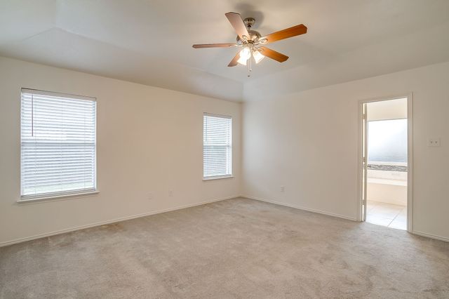 701 Stonebrooke Drive, Burleson, TX 76028