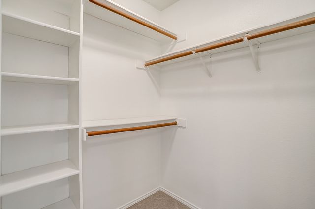 701 Stonebrooke Drive, Burleson, TX 76028