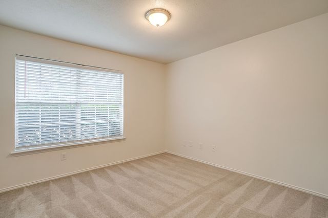 701 Stonebrooke Drive, Burleson, TX 76028