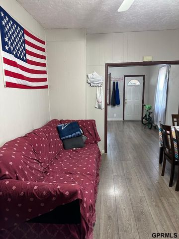 4421 S 26th Street, Omaha, NE 68107