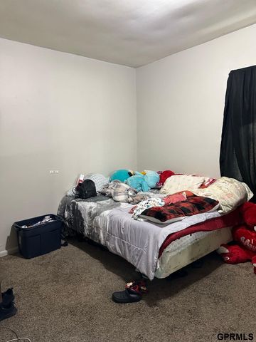 4421 S 26th Street, Omaha, NE 68107