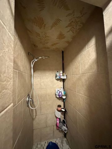 4421 S 26th Street, Omaha, NE 68107