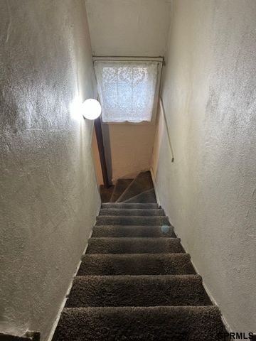 4421 S 26th Street, Omaha, NE 68107