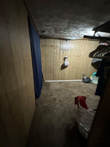 4421 S 26th Street, Omaha, NE 68107