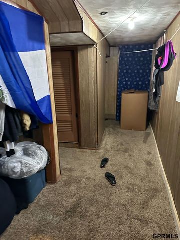 4421 S 26th Street, Omaha, NE 68107