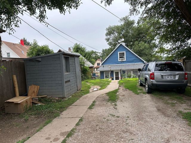 4421 S 26th Street, Omaha, NE 68107