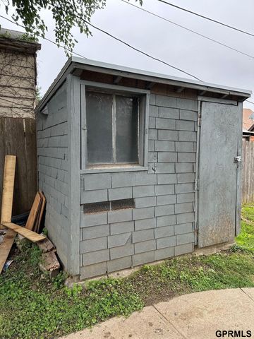 4421 S 26th Street, Omaha, NE 68107