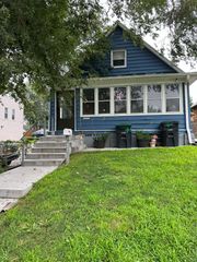 4421 S 26th Street, Omaha, NE 68107