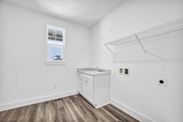 3320 White Willow Lane, Brunswick, OH 44212