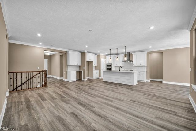 3320 White Willow Lane, Brunswick, OH 44212