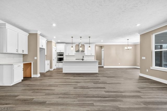 3320 White Willow Lane, Brunswick, OH 44212