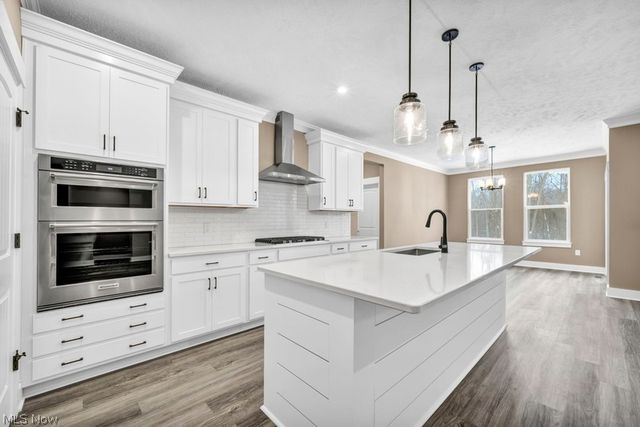 3320 White Willow Lane, Brunswick, OH 44212