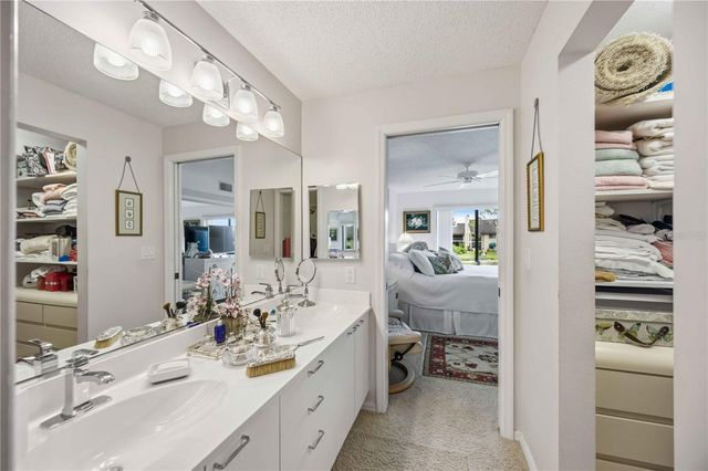 5627 ASHTON WAY 5627, Sarasota, FL 34231