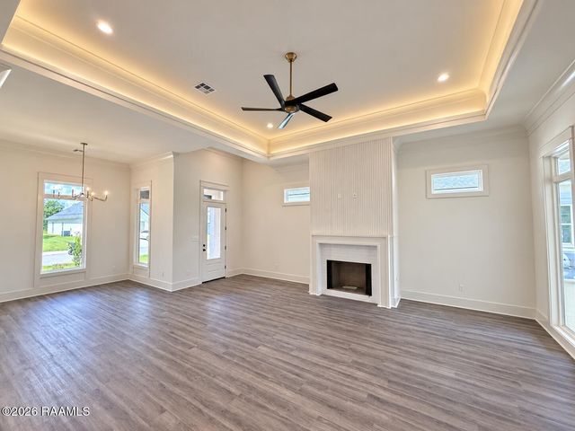 115 Fountain Meadow Drive, Broussard, LA 70518