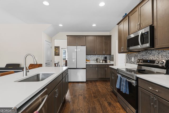 211 Bulkhead Drive, Kingsland, GA 31548