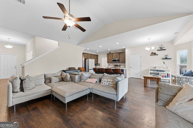 211 Bulkhead Drive, Kingsland, GA 31548