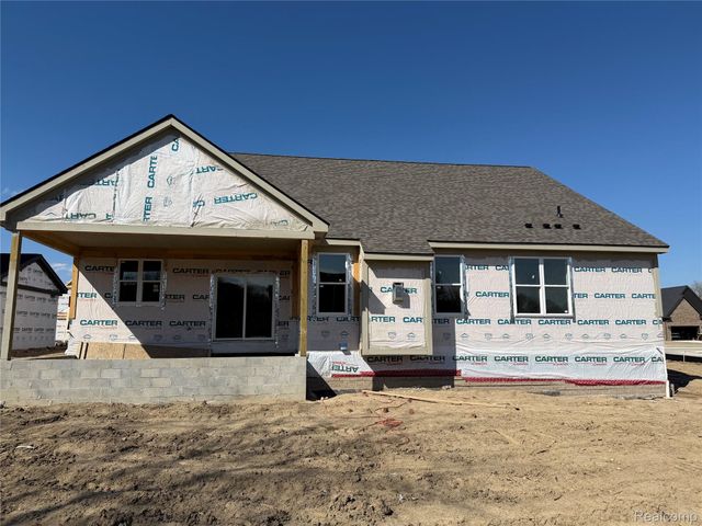 28324 Nadia Lane, Chesterfield Township, MI 48047