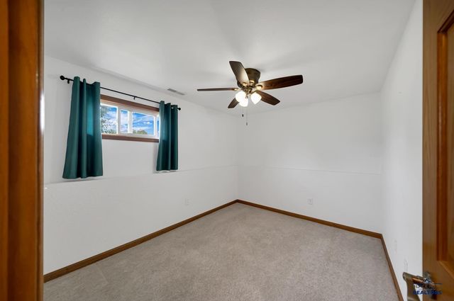 4623 TRAIL DR, Rapid City, SD 57703