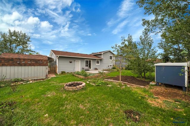 4623 TRAIL DR, Rapid City, SD 57703