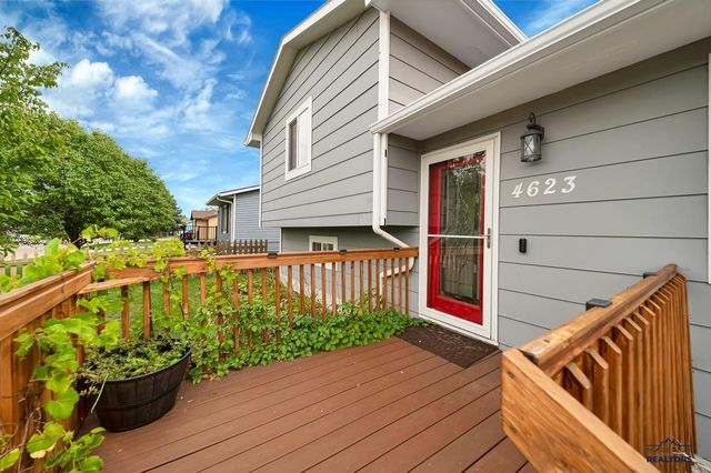 4623 TRAIL DR, Rapid City, SD 57703