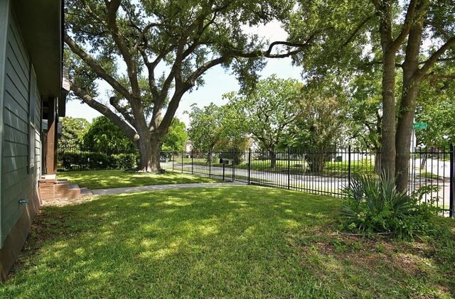 1403 Munger Street, Houston, TX 77023